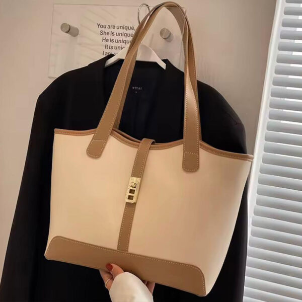 Modern Lady Tote Bag Modern Lady Tote Bag