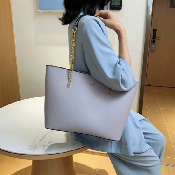 Signature Casual Tote Bag