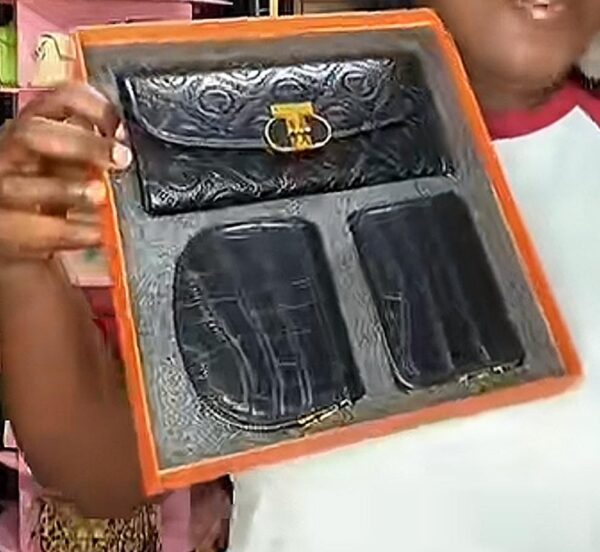 Imperial Crown Leather Purse Imperial Crown Leather Purse
